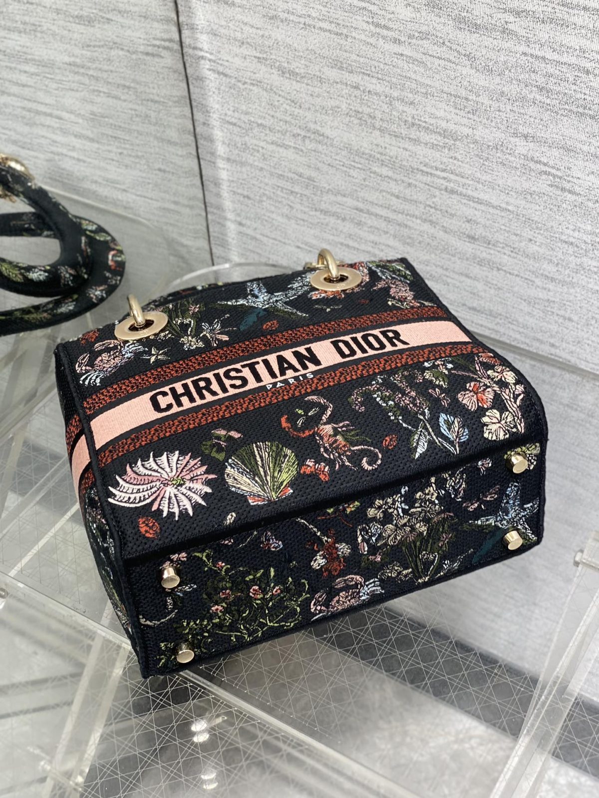 Dior Lady Handbag - Image 5