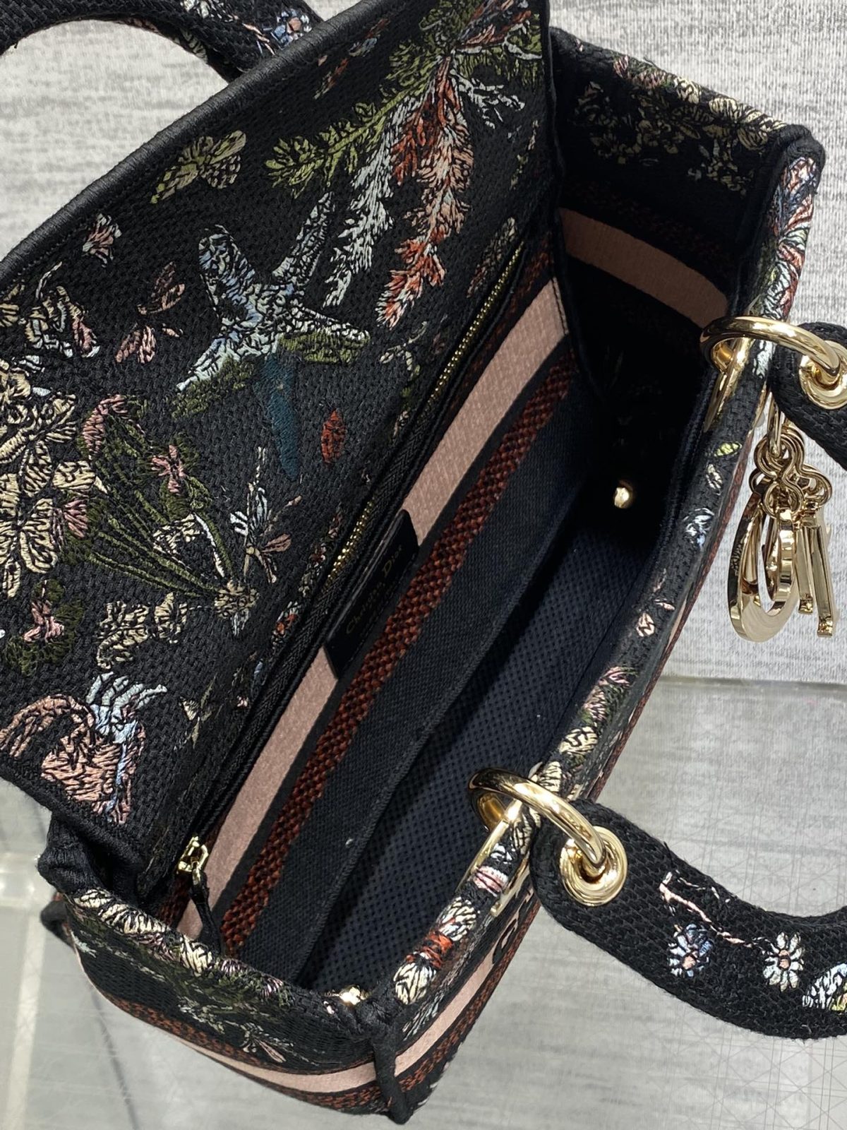 Dior Lady Handbag - Image 8