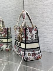 Dior Lady Handbag - Image 4