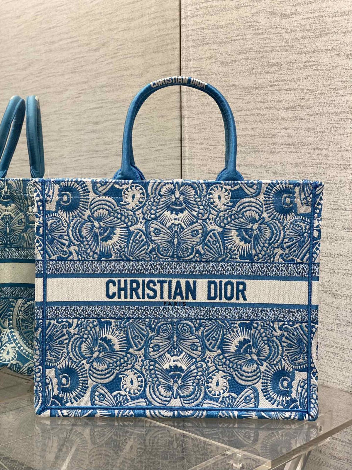 Dior Book Tote Large Bag - Image 1