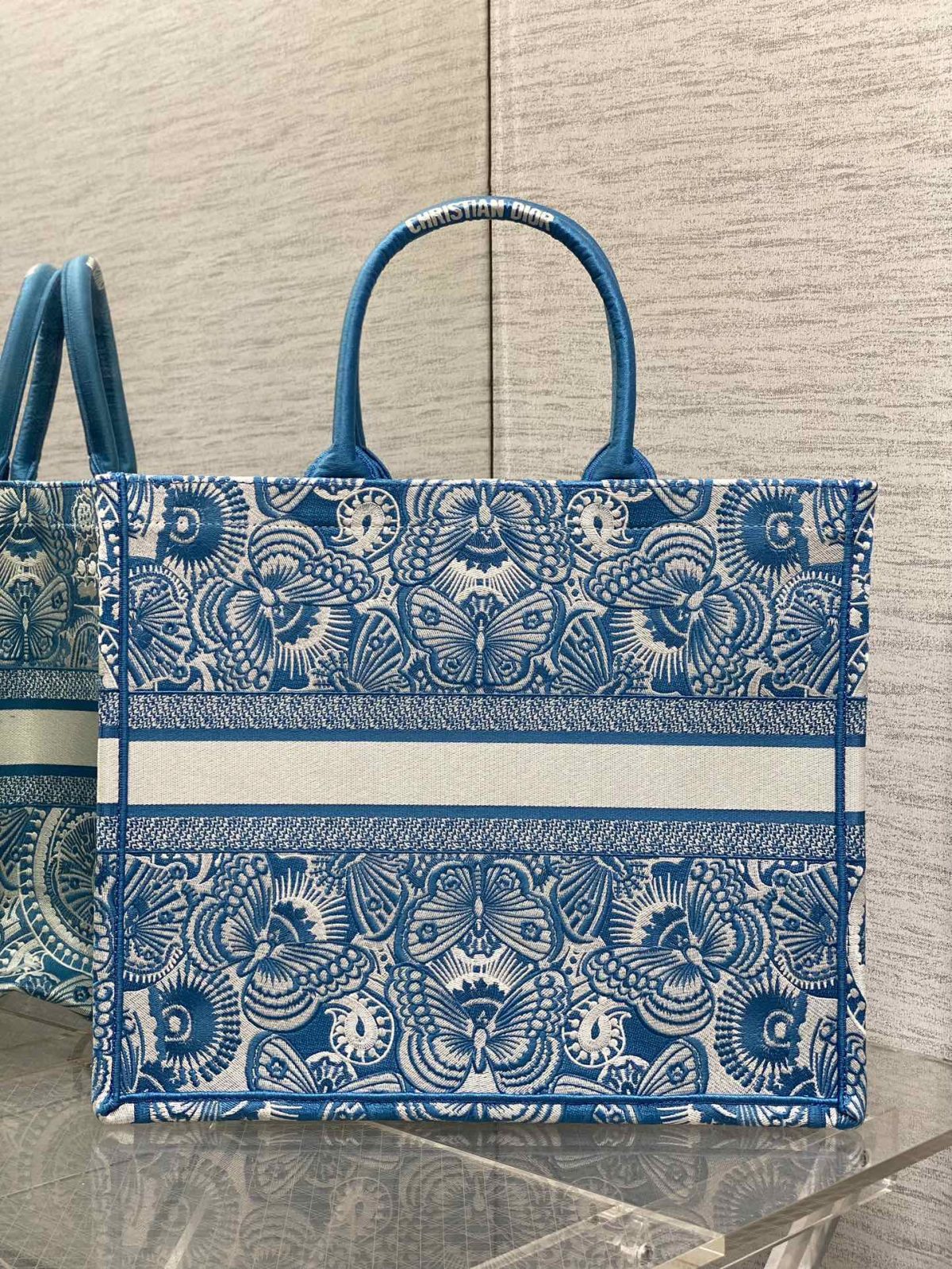 Dior Book Tote Large Bag - Image 2