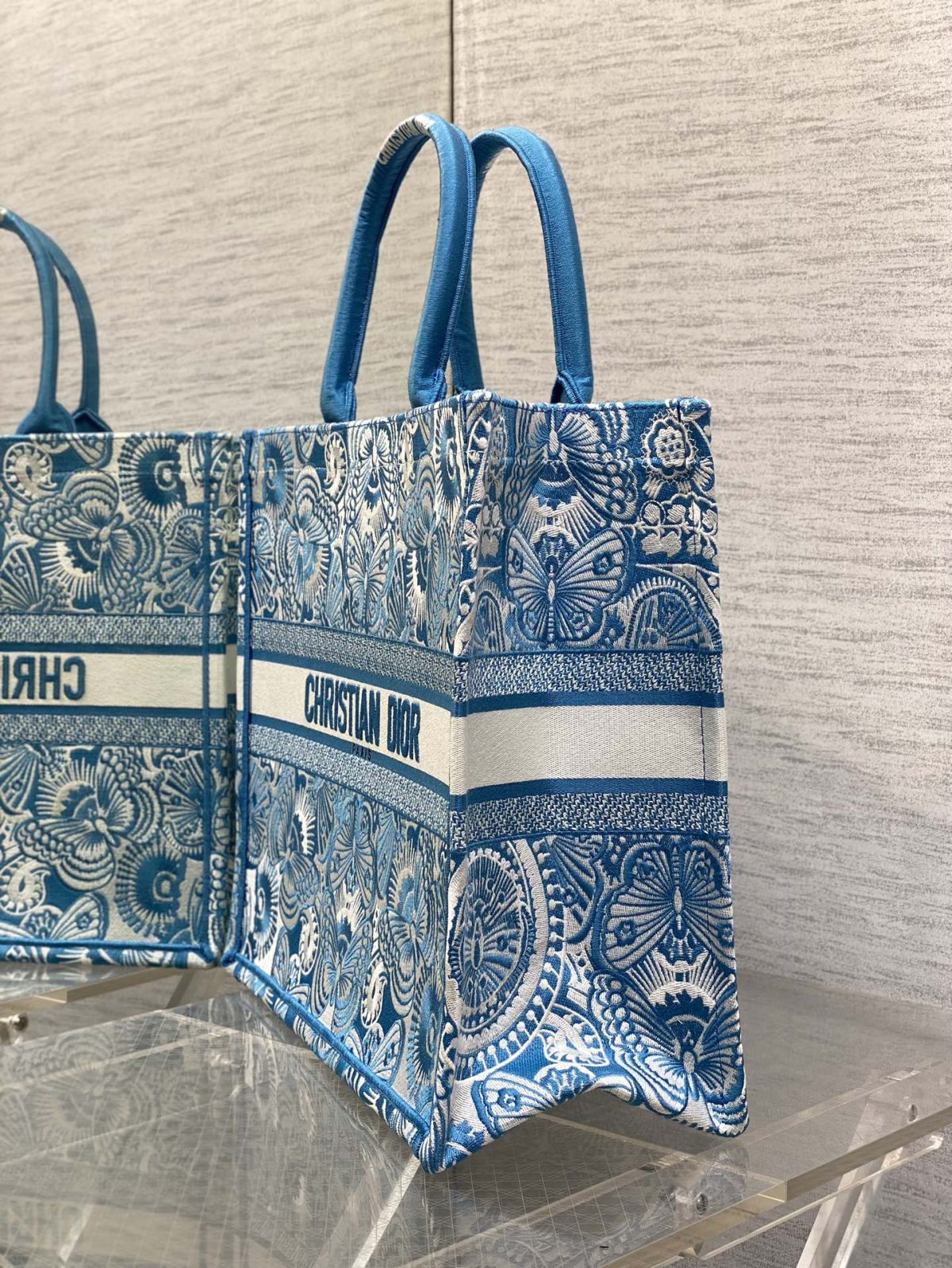 Dior Book Tote Large Bag - Image 4