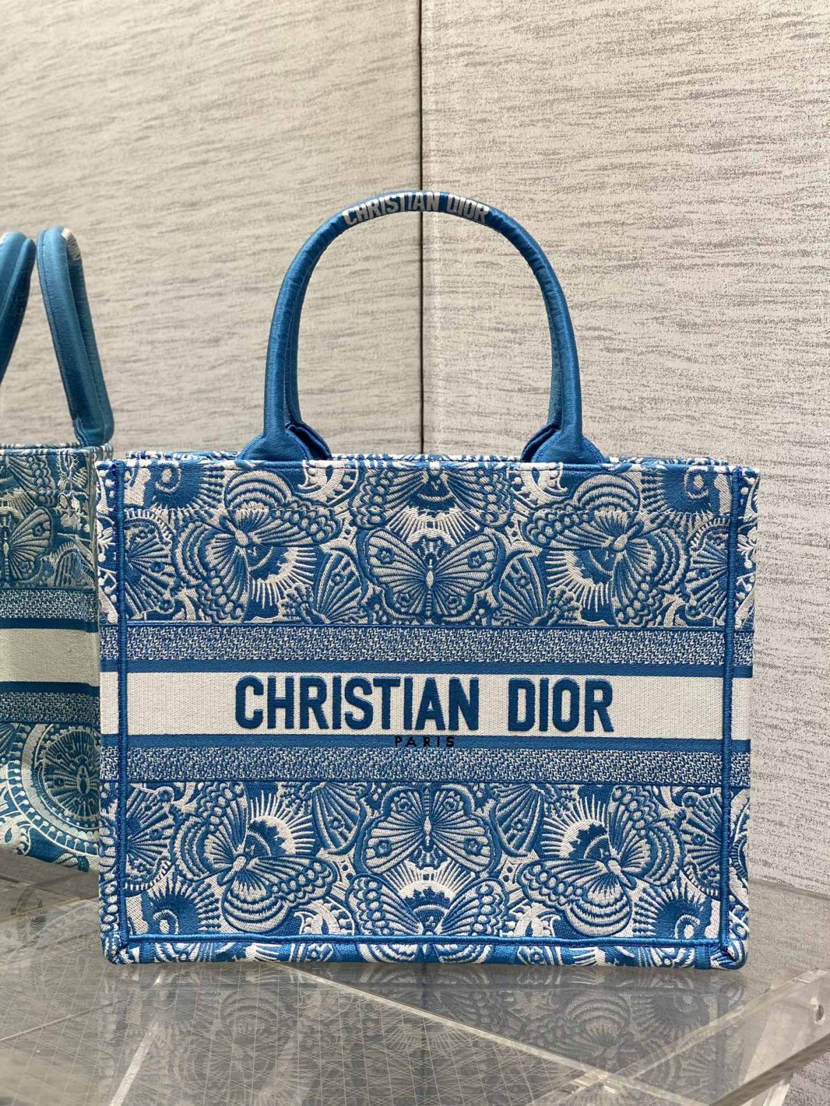 Dior Book Tote Medium Bag - Image 1