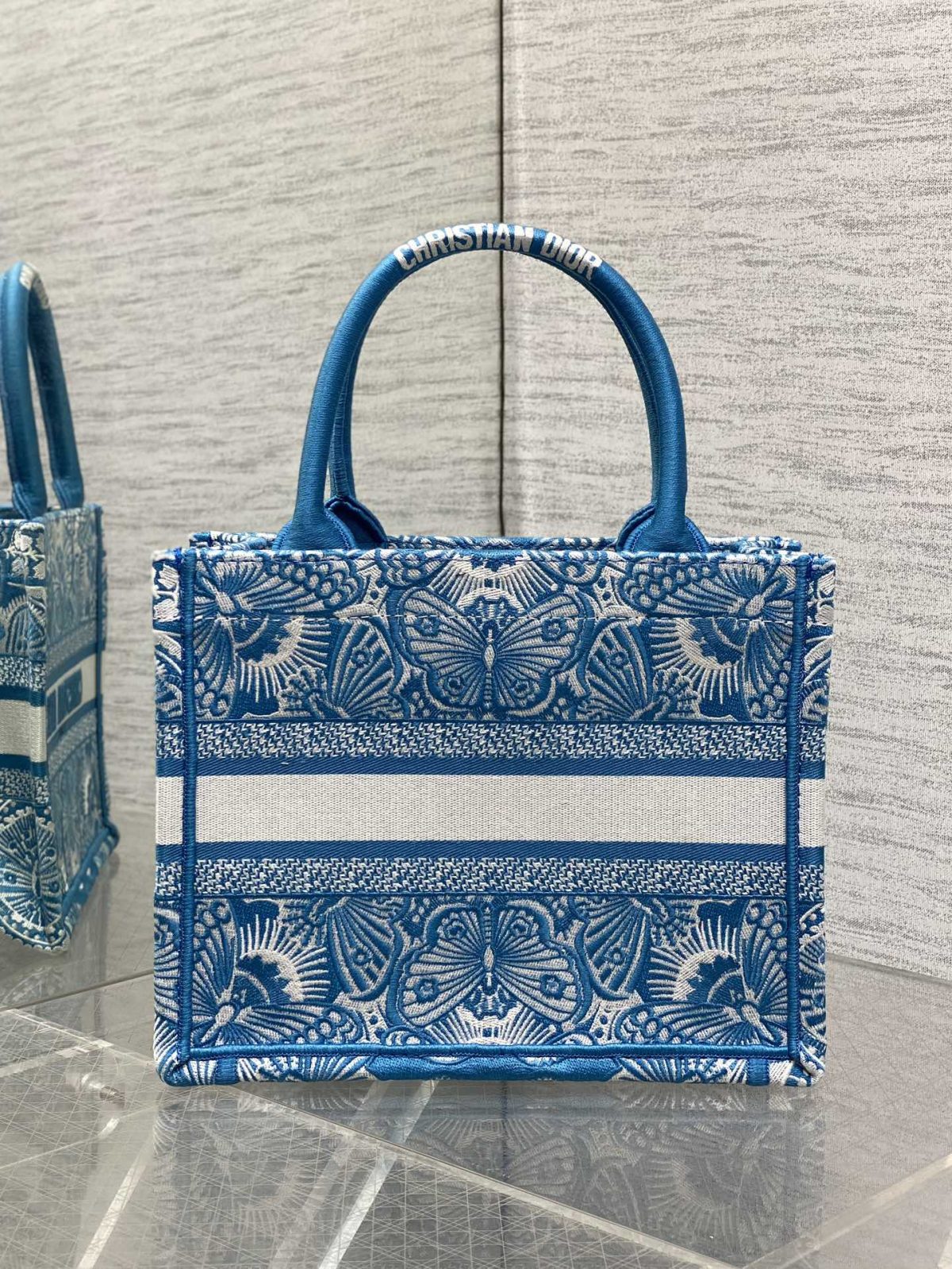 Dior Book Tote Small Bag - Image 2