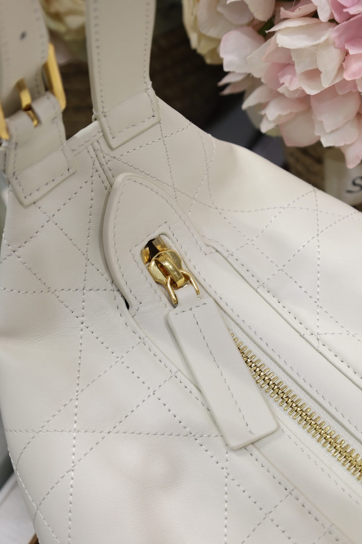 Dior Medium D-Journey Bag - Image 4