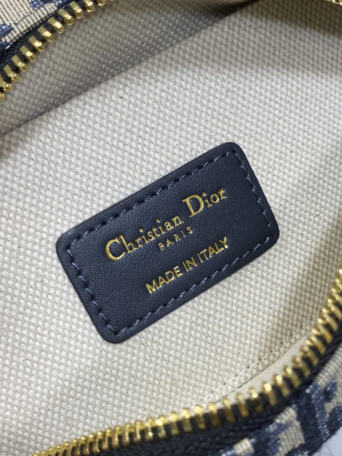 Dior D-Vibe East-West Nano Bag - Image 9