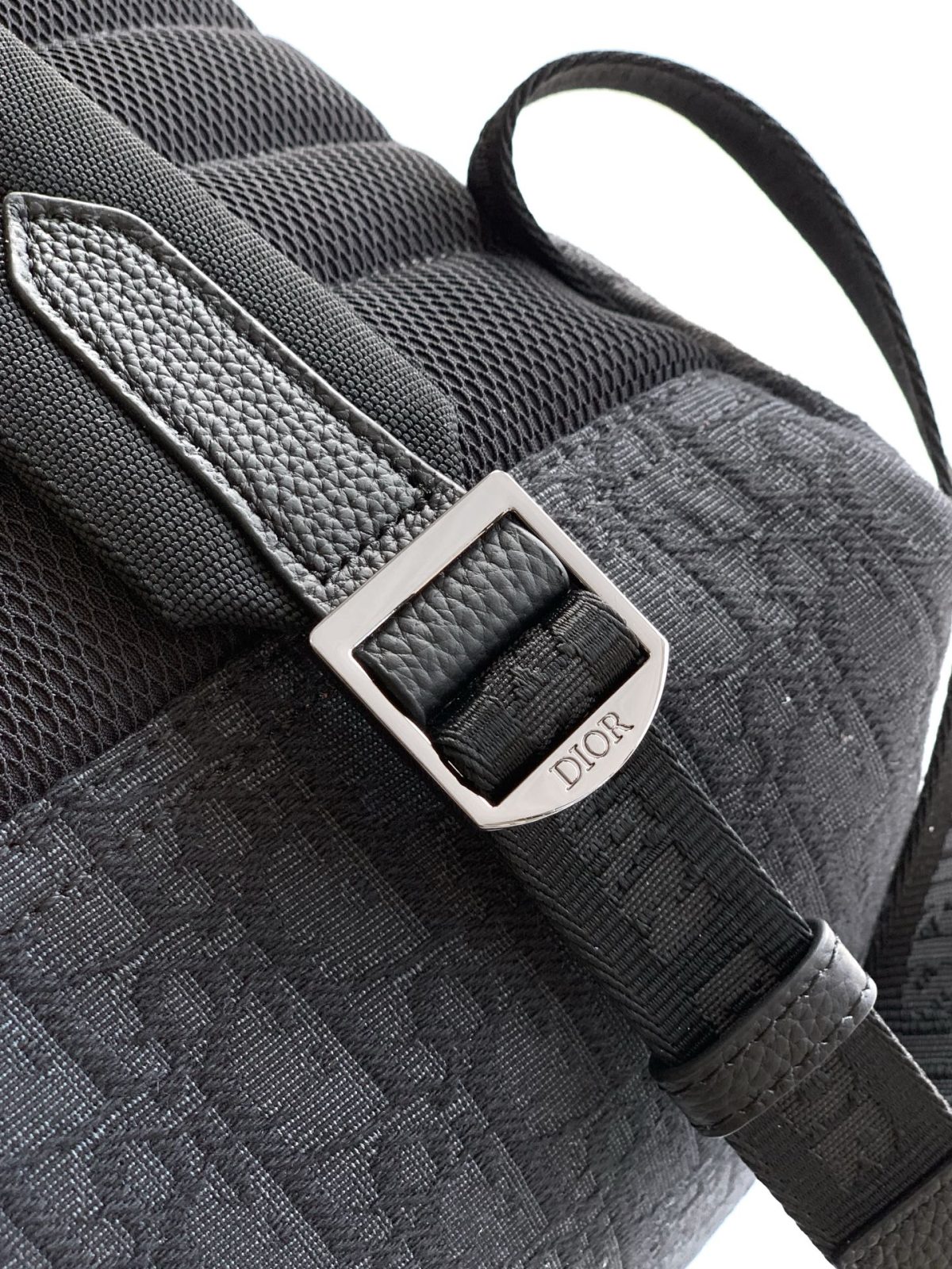 DIOR AND KAWS Rider 2.0 Zipped Backpack - Image 5
