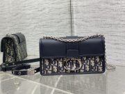 Dior 30 Montaigne Bag