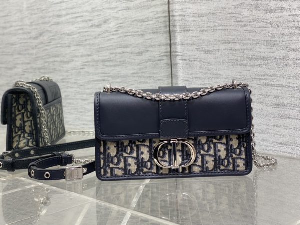 Dior 30 Montaigne Bag