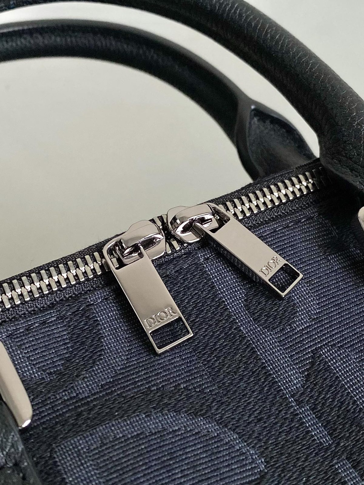 Dior Weekender 40 Travel Bag - Image 5
