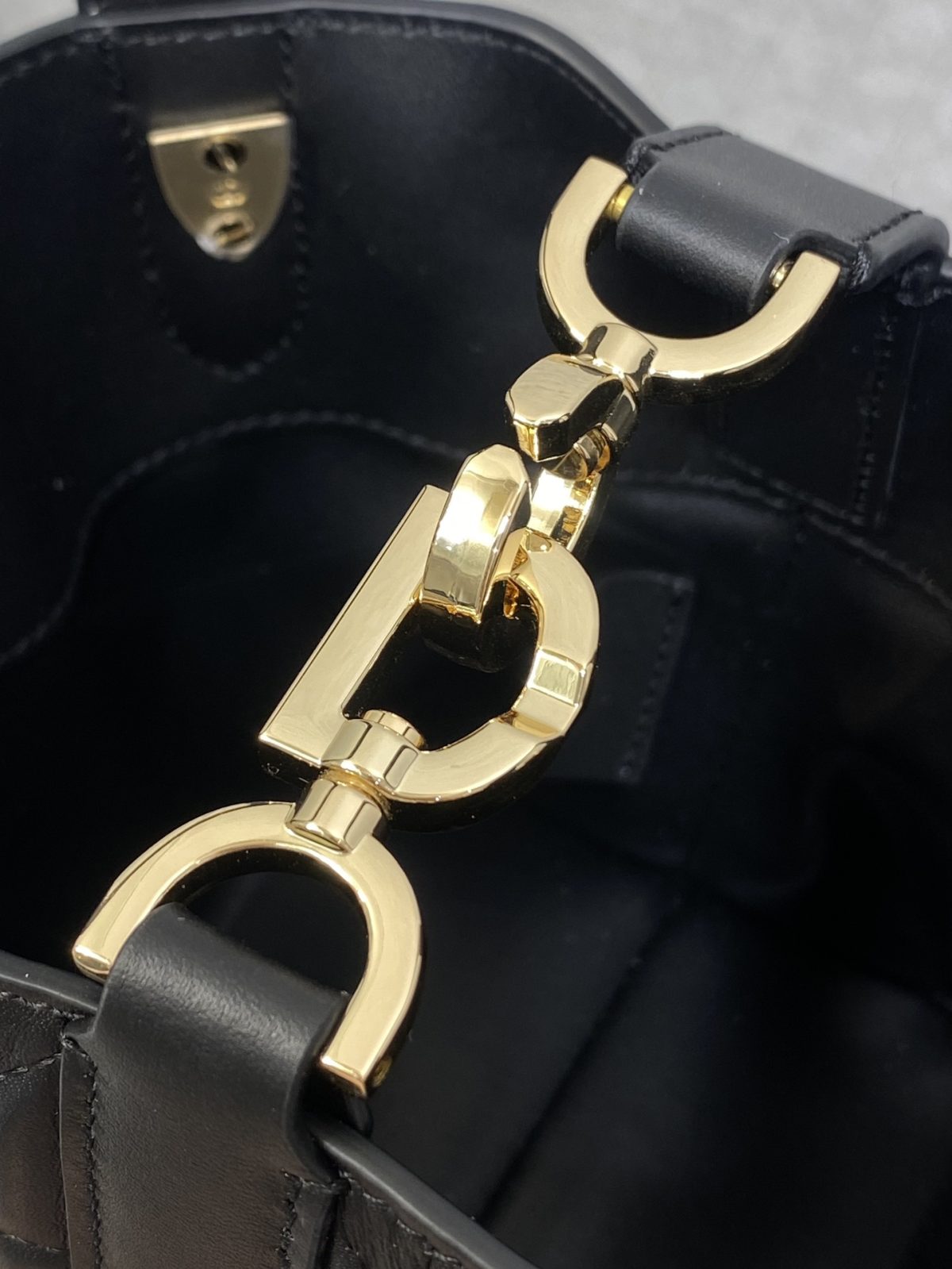 Dior Toujours Vertical Nano Tote Bag - Image 5