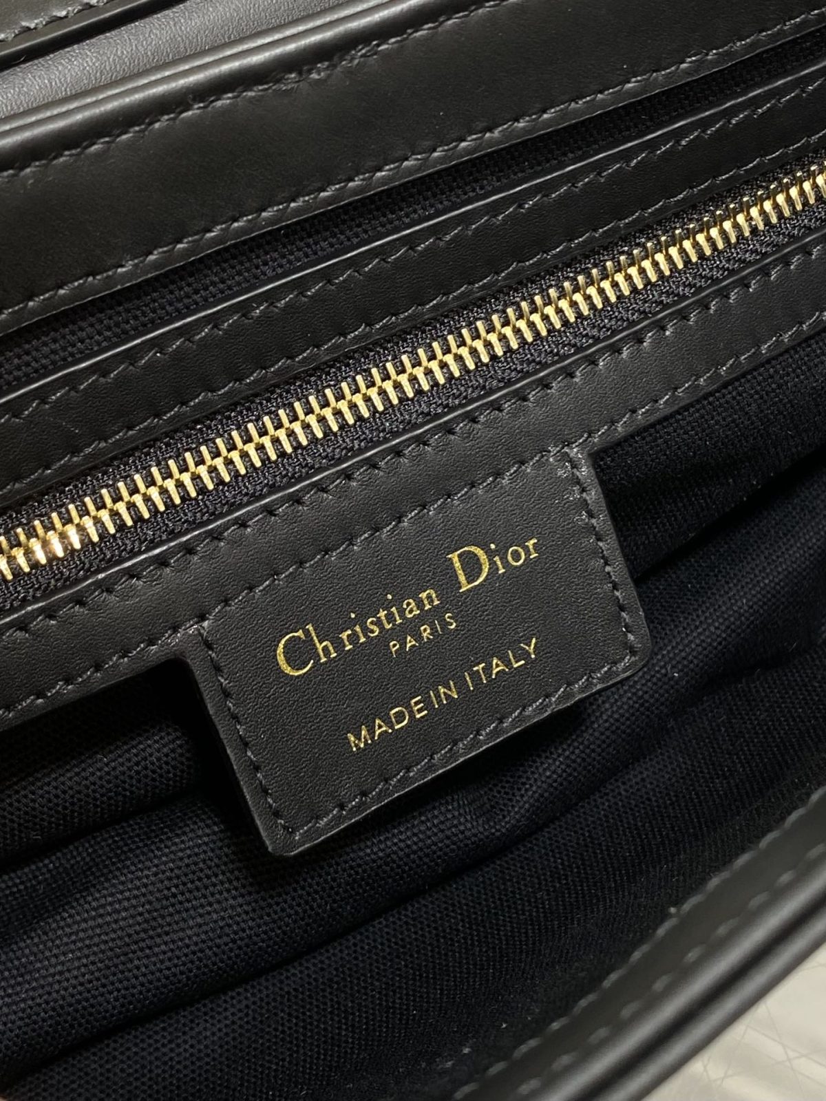 Dior New Street Chic Bag - Image 8