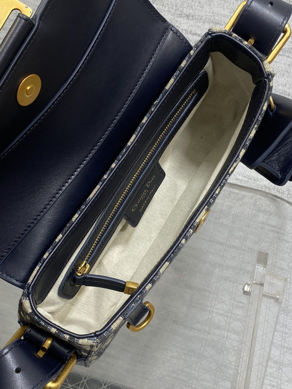 Dior New Street Chic Bag - Image 8