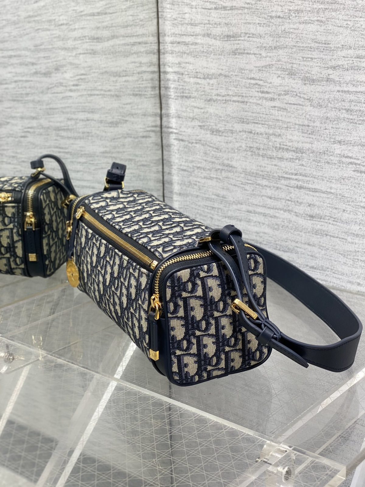 Dior Crossbody Bag - Image 3