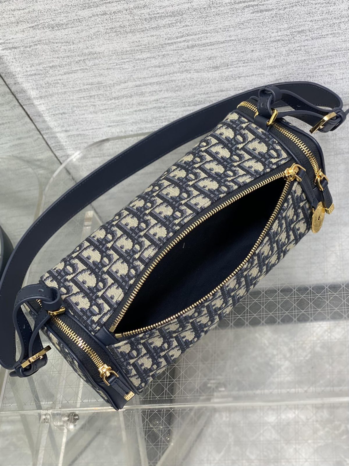 Dior Crossbody Bag - Image 8