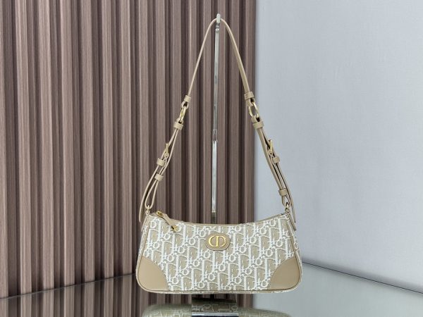 Dior 30 Montaigne Wanderlust Mini Bag
