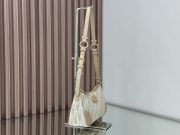 Dior 30 Montaigne Wanderlust Mini Bag - Image 3