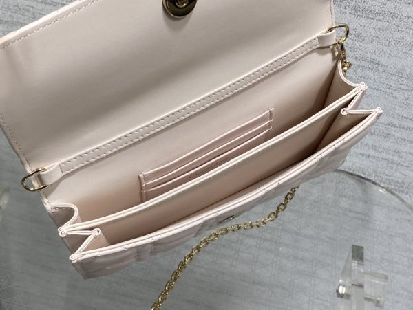 Dior Pearl Chain Bag - Image 8