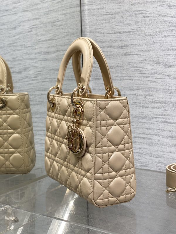 Dior Lady Handbag - Image 4
