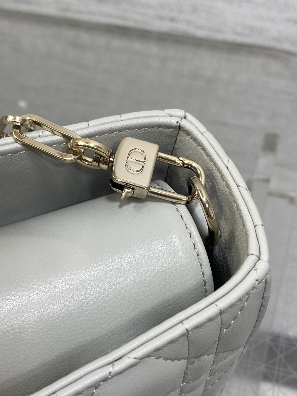 Dior D-Joy Handbag - Image 7