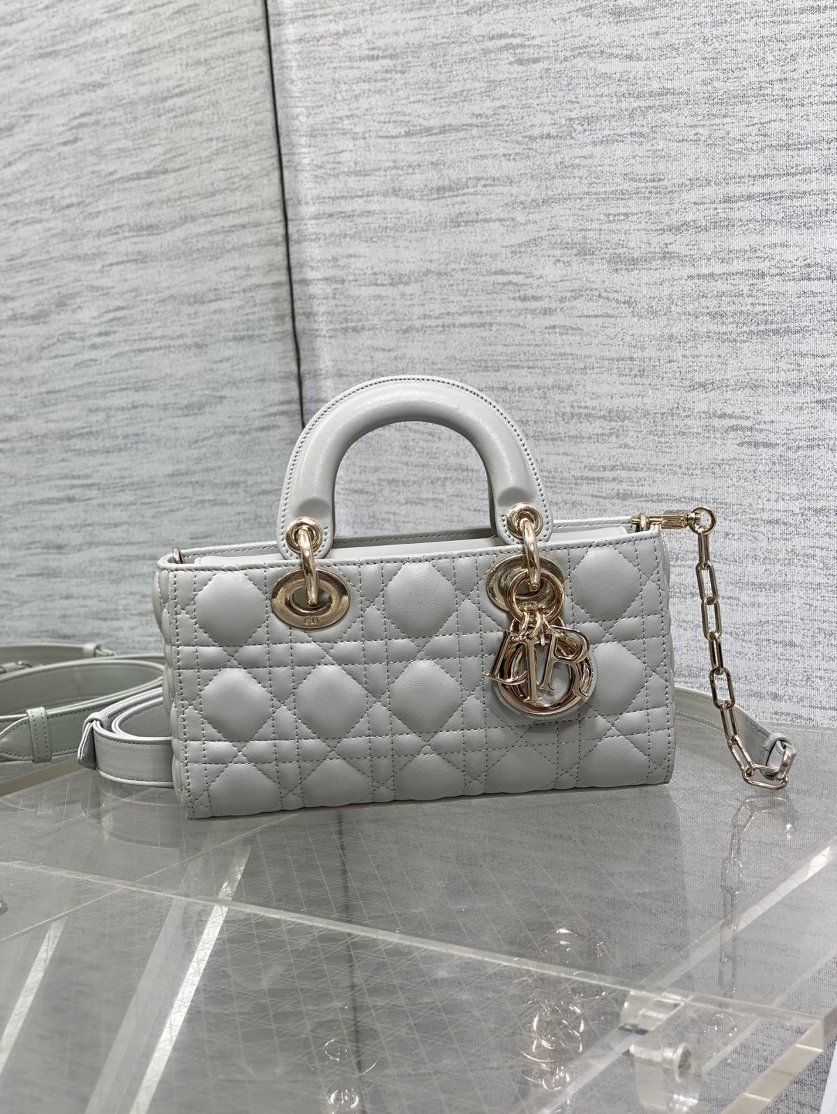 Dior Small D-Joy Handbag - Image 2