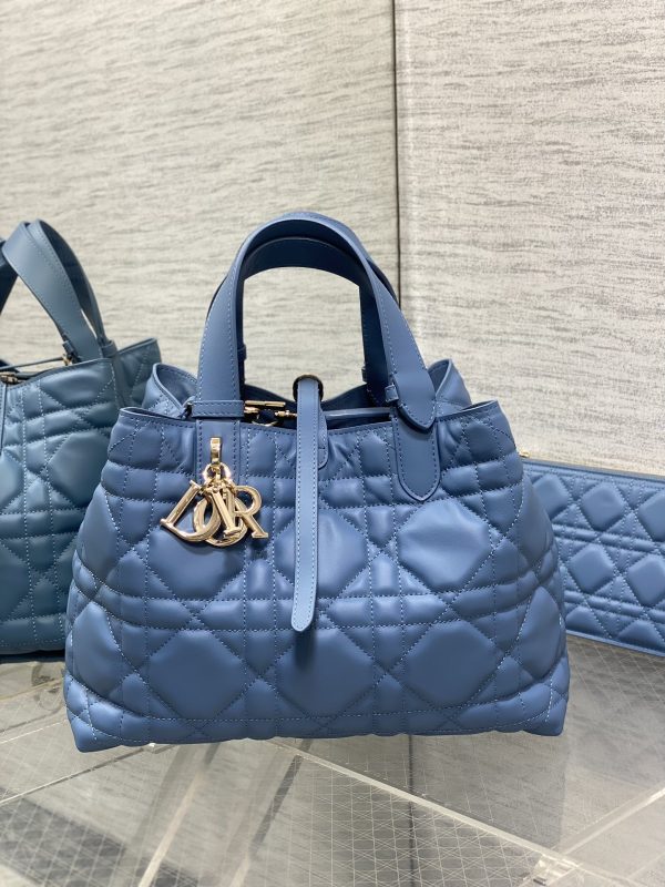 Medium Dior Toujours Bag
