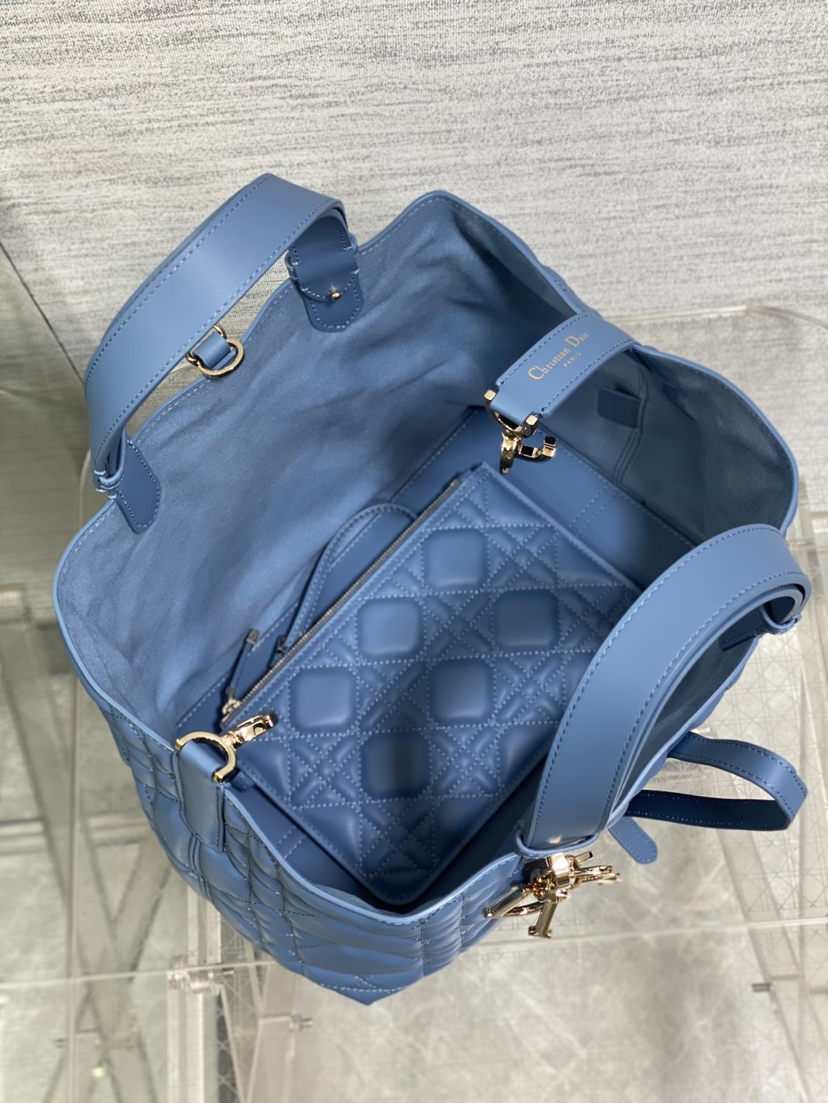 Medium Dior Toujours Bag - Image 8