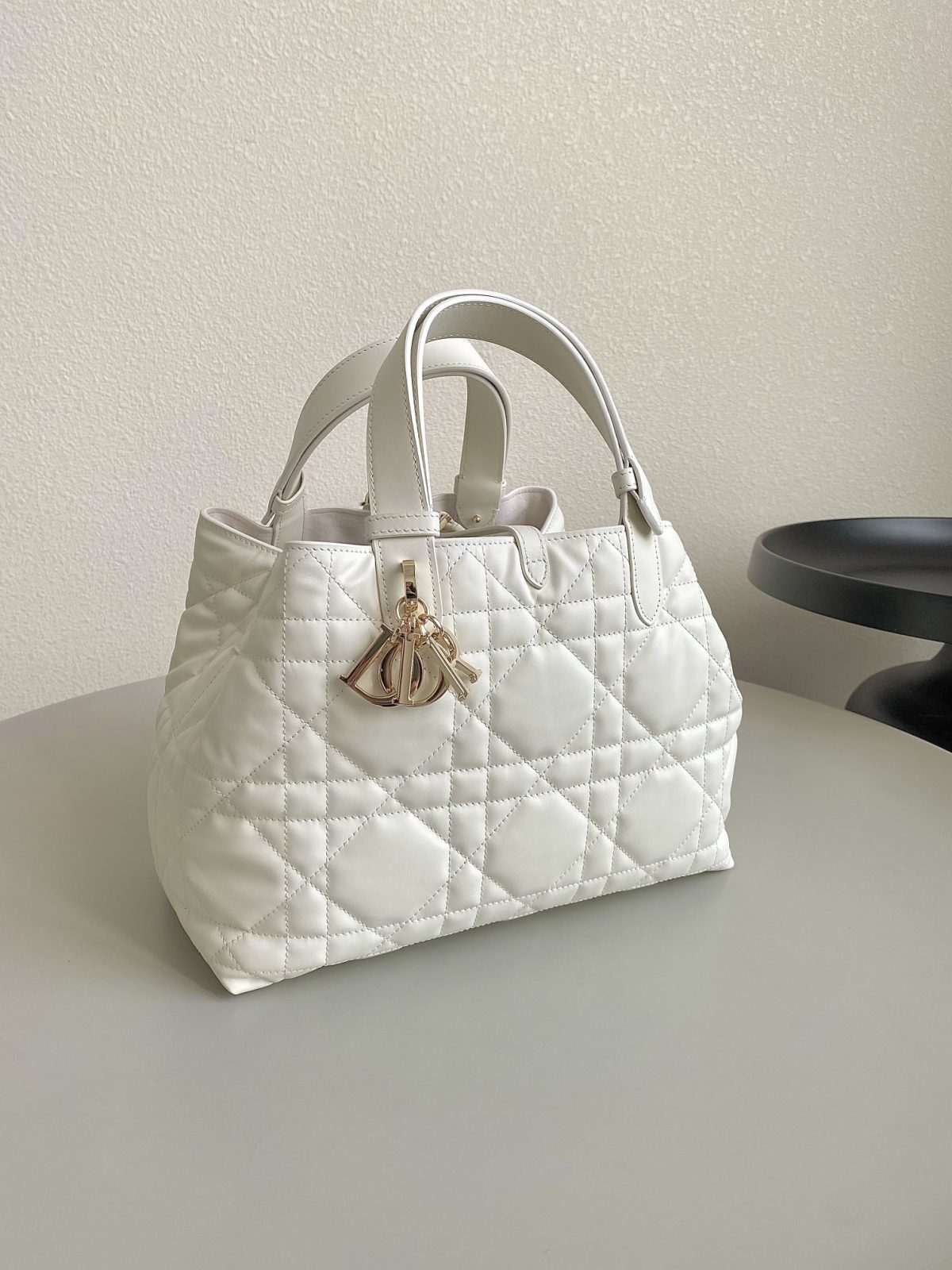 Medium Dior Toujours Bag - Image 2