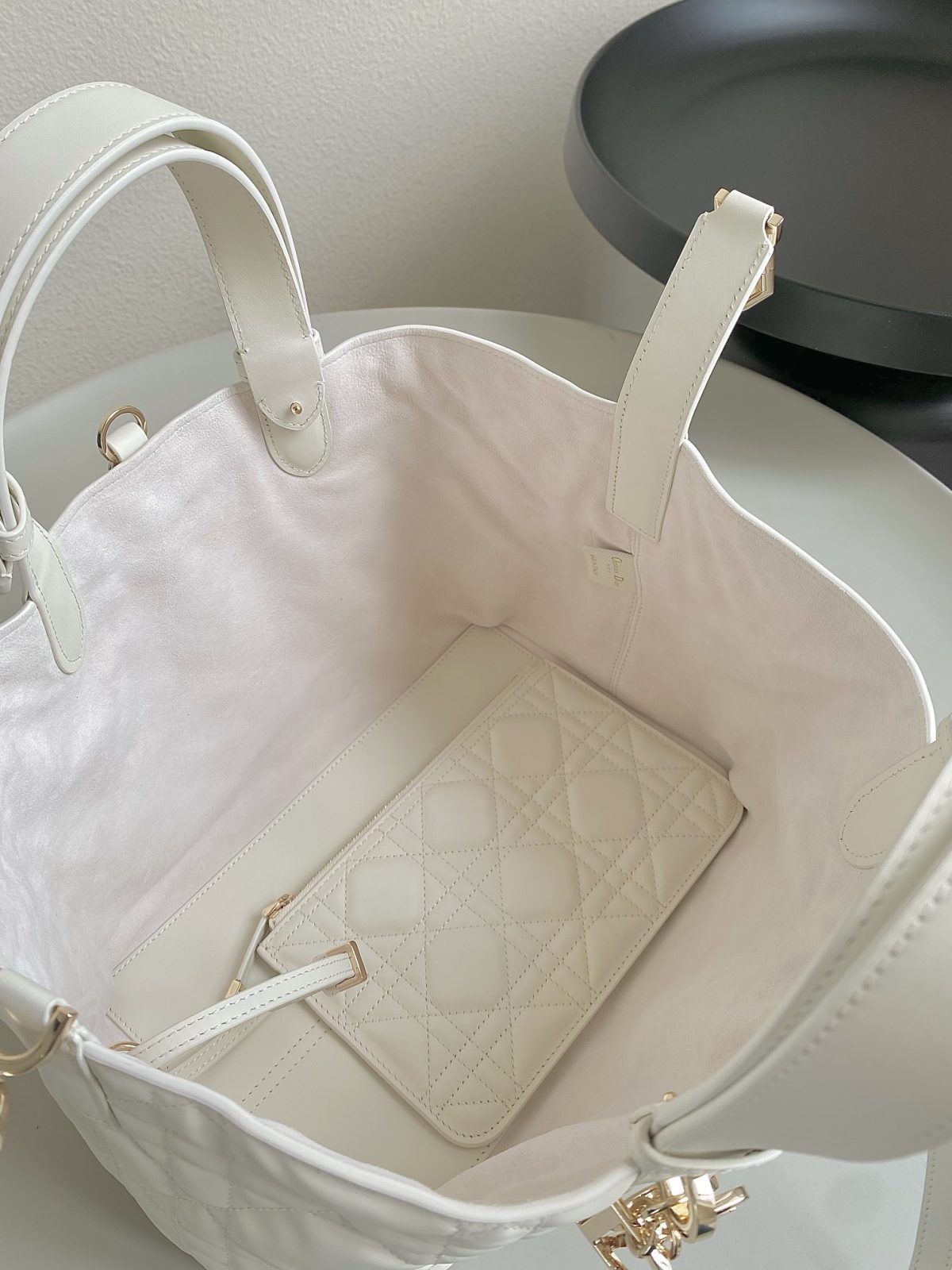 Medium Dior Toujours Bag - Image 6