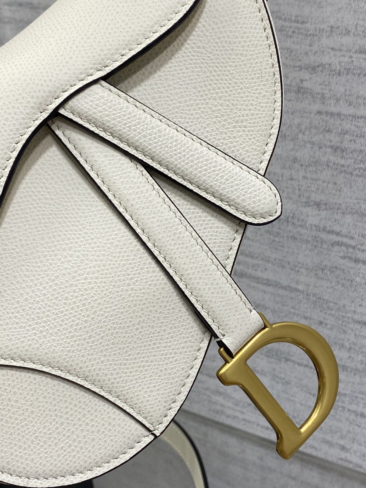 Dior Saddle Mini Bag - Image 3