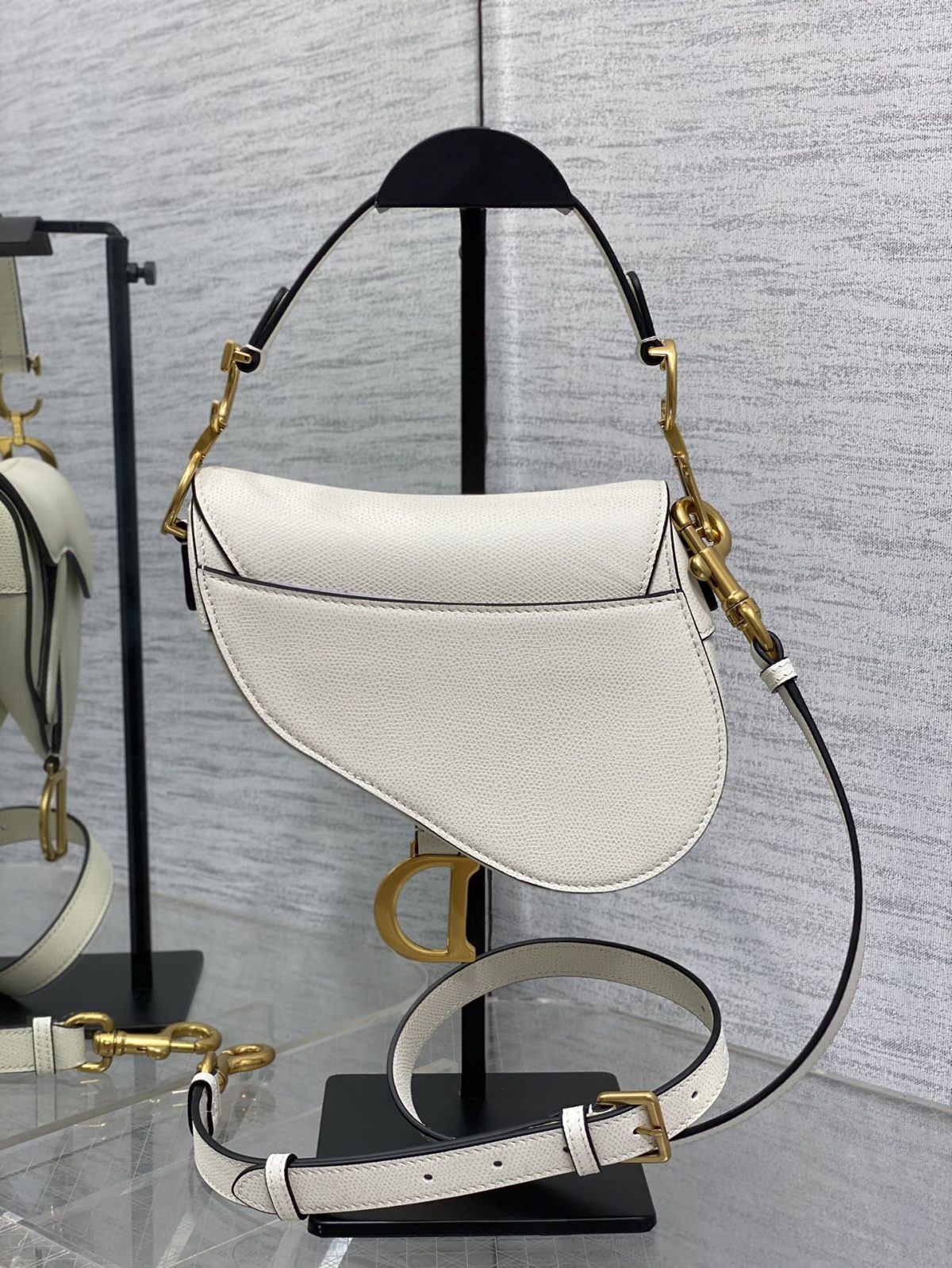 Dior Saddle Mini Bag - Image 2