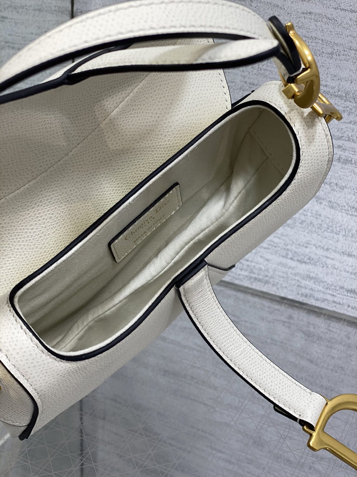 Dior Saddle Mini Bag - Image 8