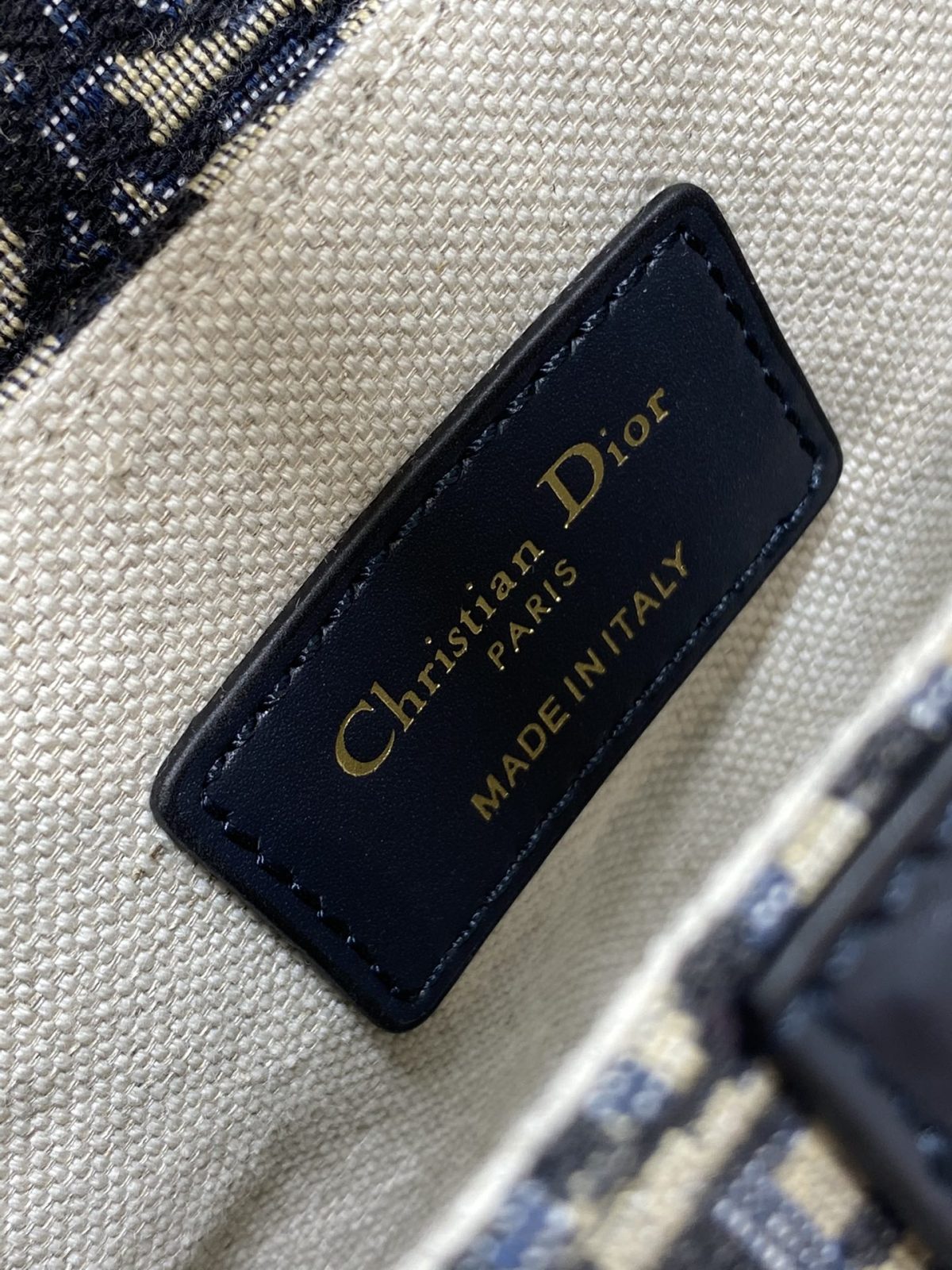 Dior Saddle Small Bag - Image 9