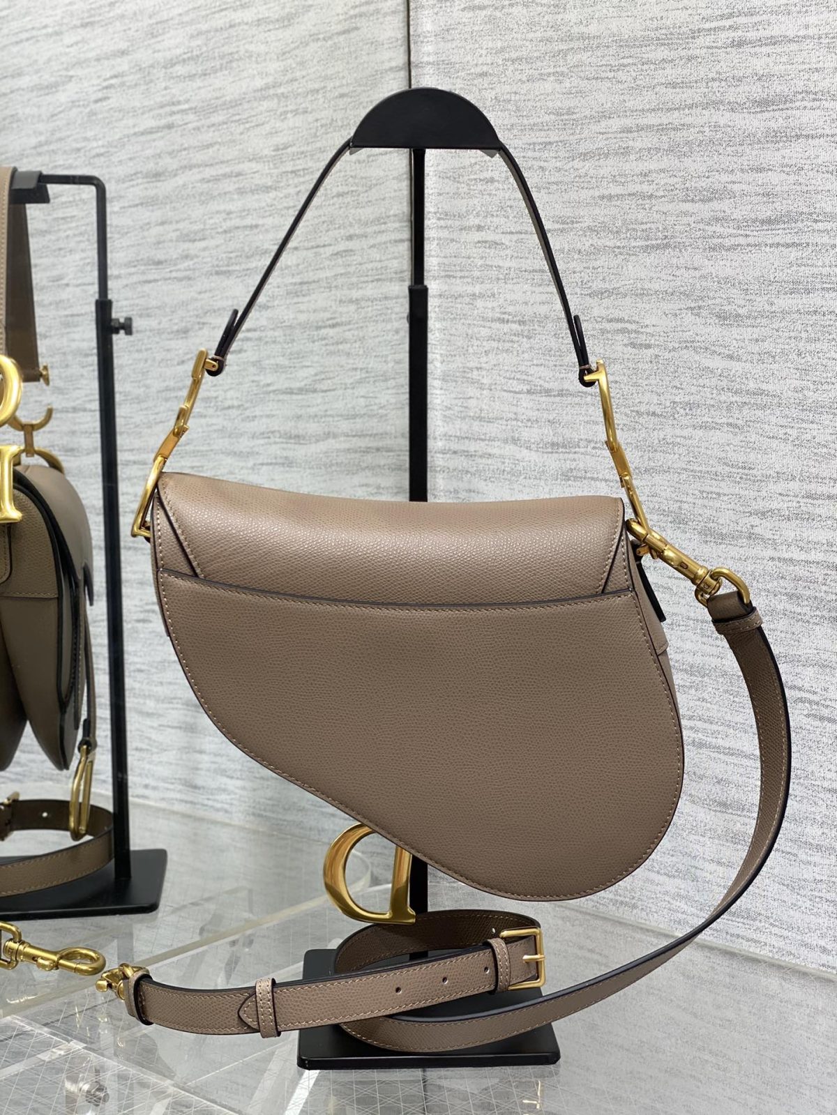 Dior Saddle Large Bag - Image 4