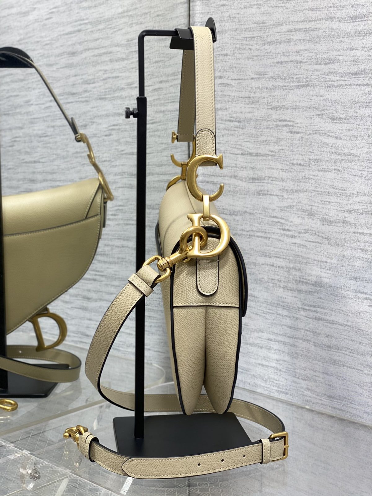 Dior Saddle Large Bag - Image 6