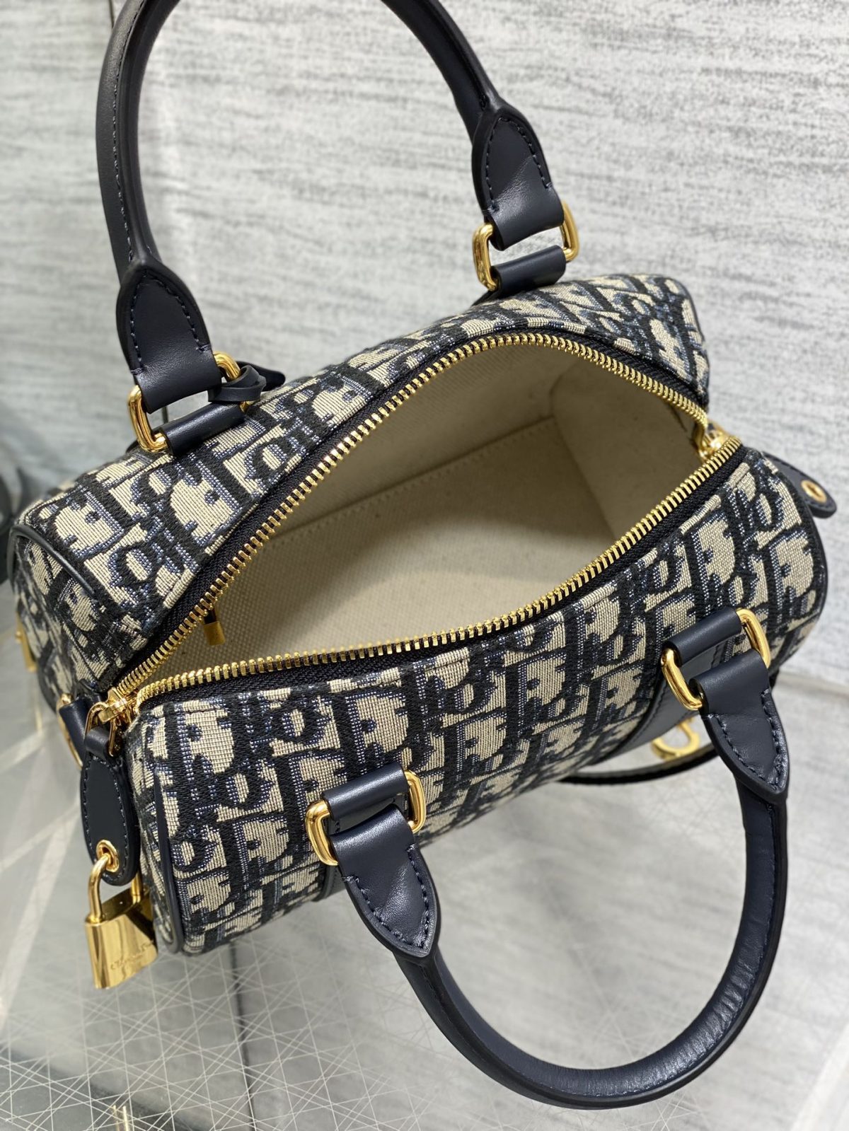 Dior Groove 20 Bag - Image 8