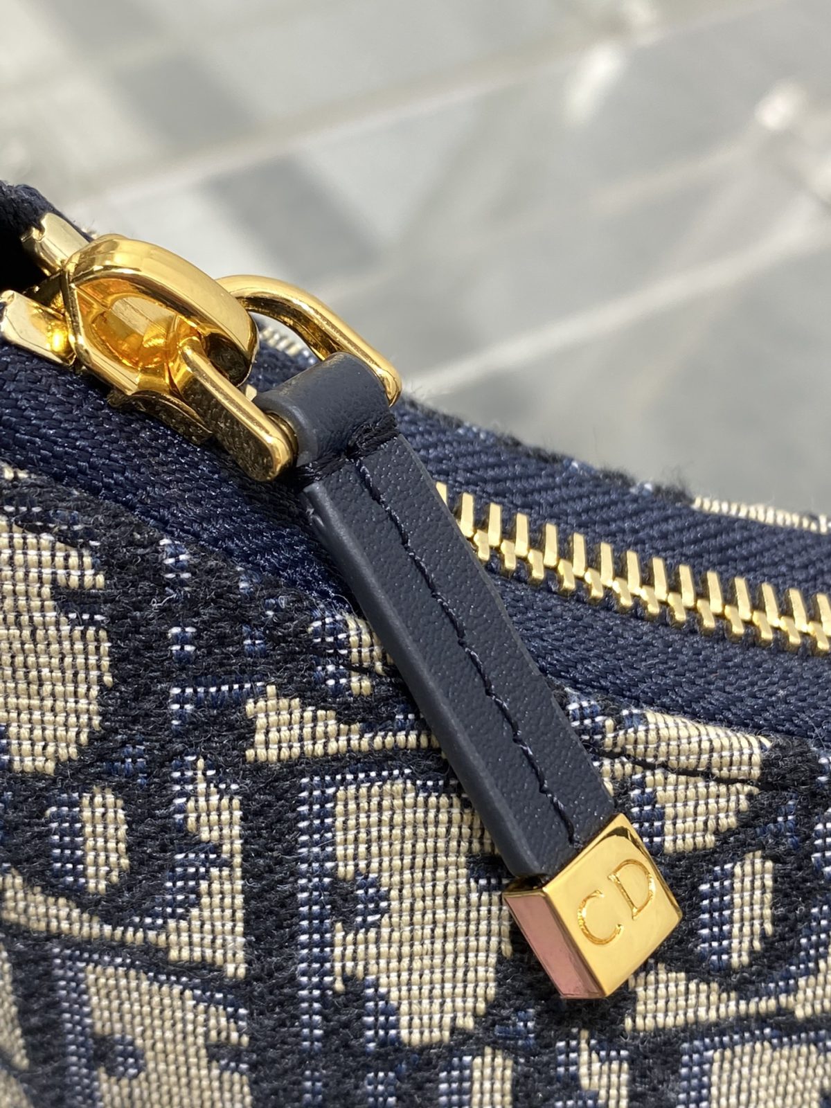 Dior Miss Caro Cigale Mini Bag - Image 4