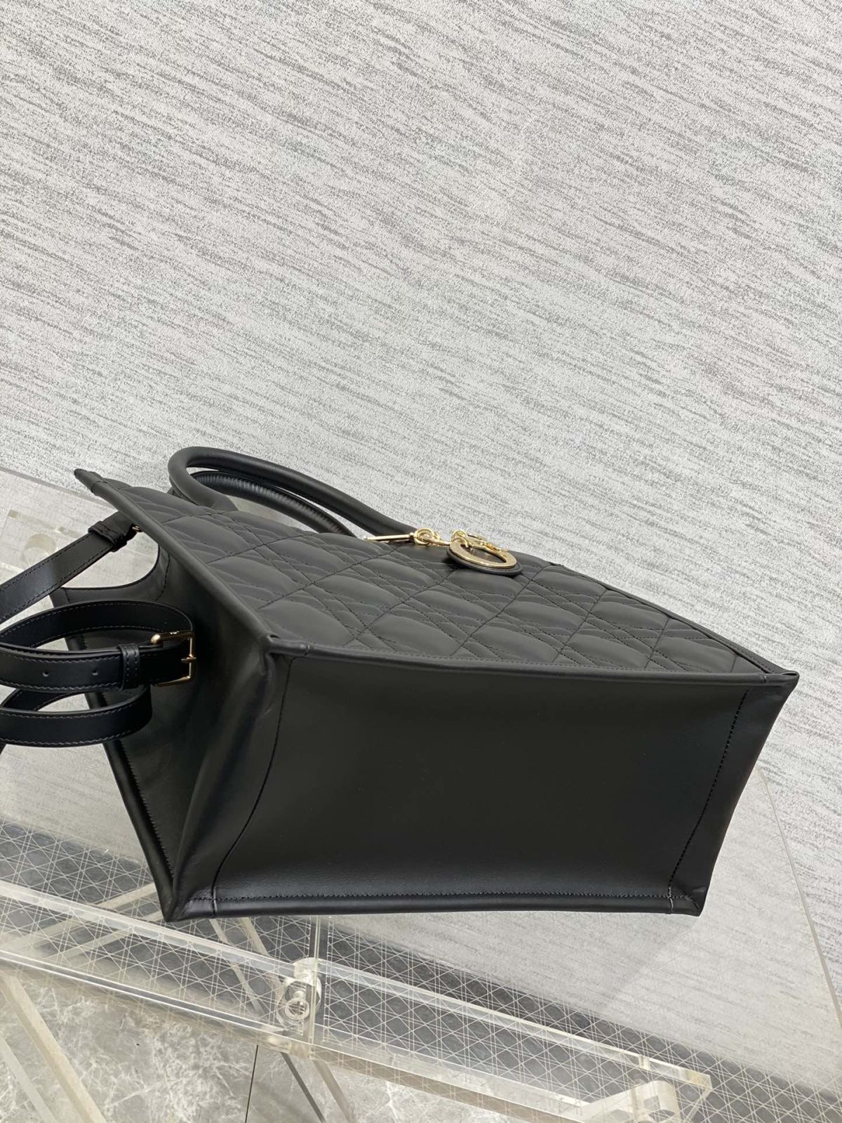 Dior Tote - Image 4