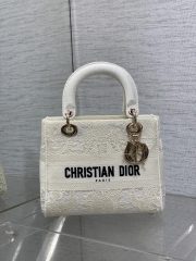 Dior Medium Lady Handbag - Image 2