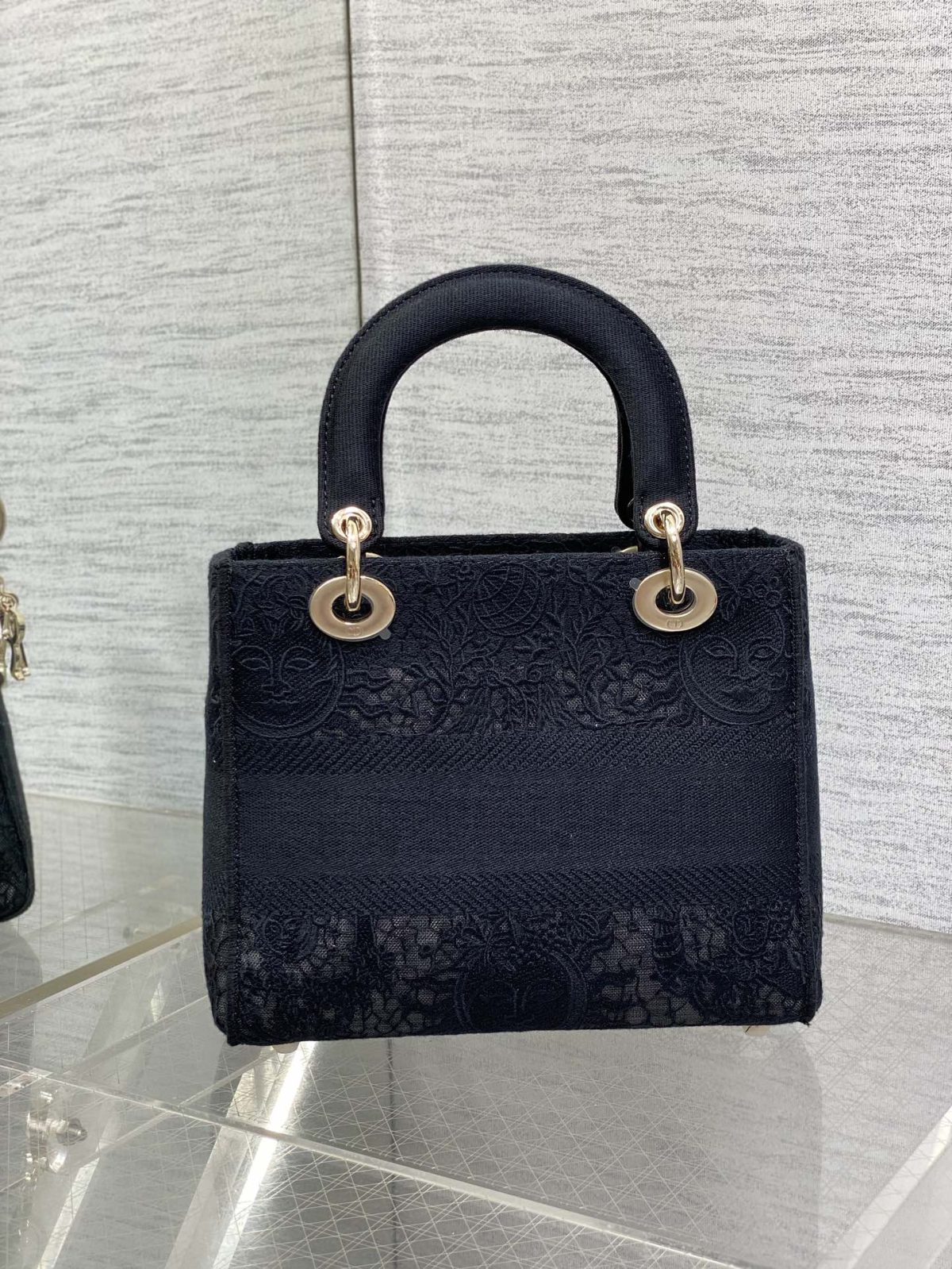 Dior Medium Lady Handbag - Image 3