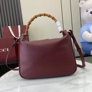 Gucci Diana Medium Shoulder Bag