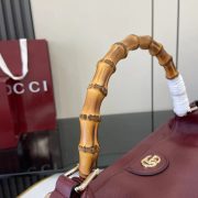 Gucci Diana Medium Shoulder Bag - Image 5