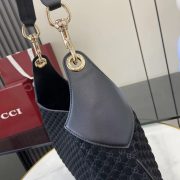 Gucci Body Shoulder Bag - Image 5