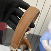 Gucci Body Shoulder Bag - Image 7