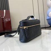 Gucci Emblem Bag - Image 2