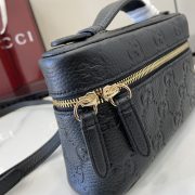 Gucci Emblem Bag - Image 6