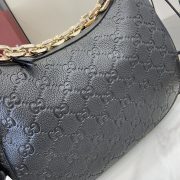 Gucci Emblem Shoulder Bag - Image 4