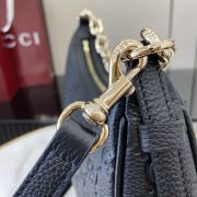 Gucci Emblem Shoulder Bag - Image 7