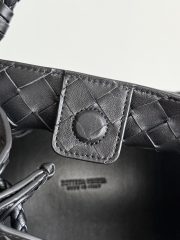 Bottega Veneta Medium Parachute Bag - Image 9