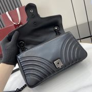 Gucci Marmont Medium Shoulder Bag - Image 7